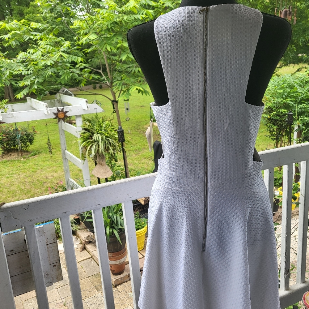 ALI RO SUMMER DRESS WITH TAGS - Picture 4 of 5